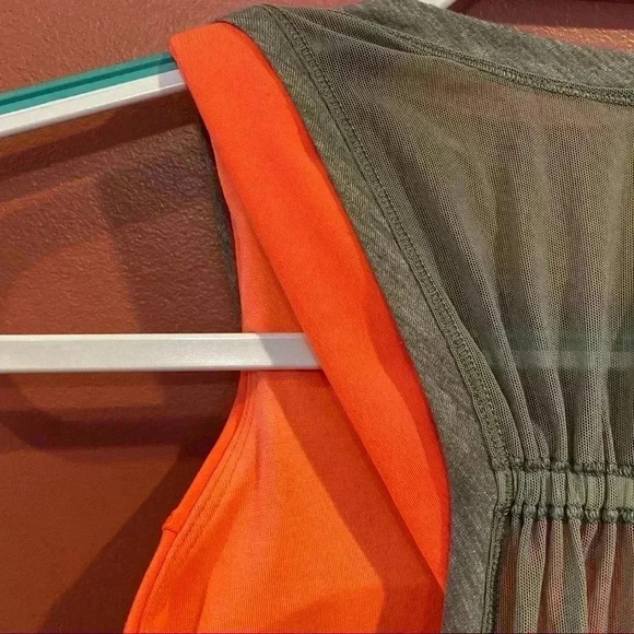 Lululemon Gray Tank Sport Bra Attached - Picture 5 of 8